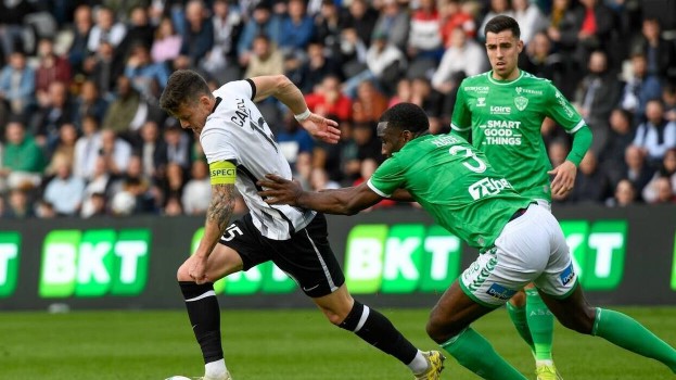 Soi kèo Angers SCO vs Saint-Étienne dễ thắng nhất